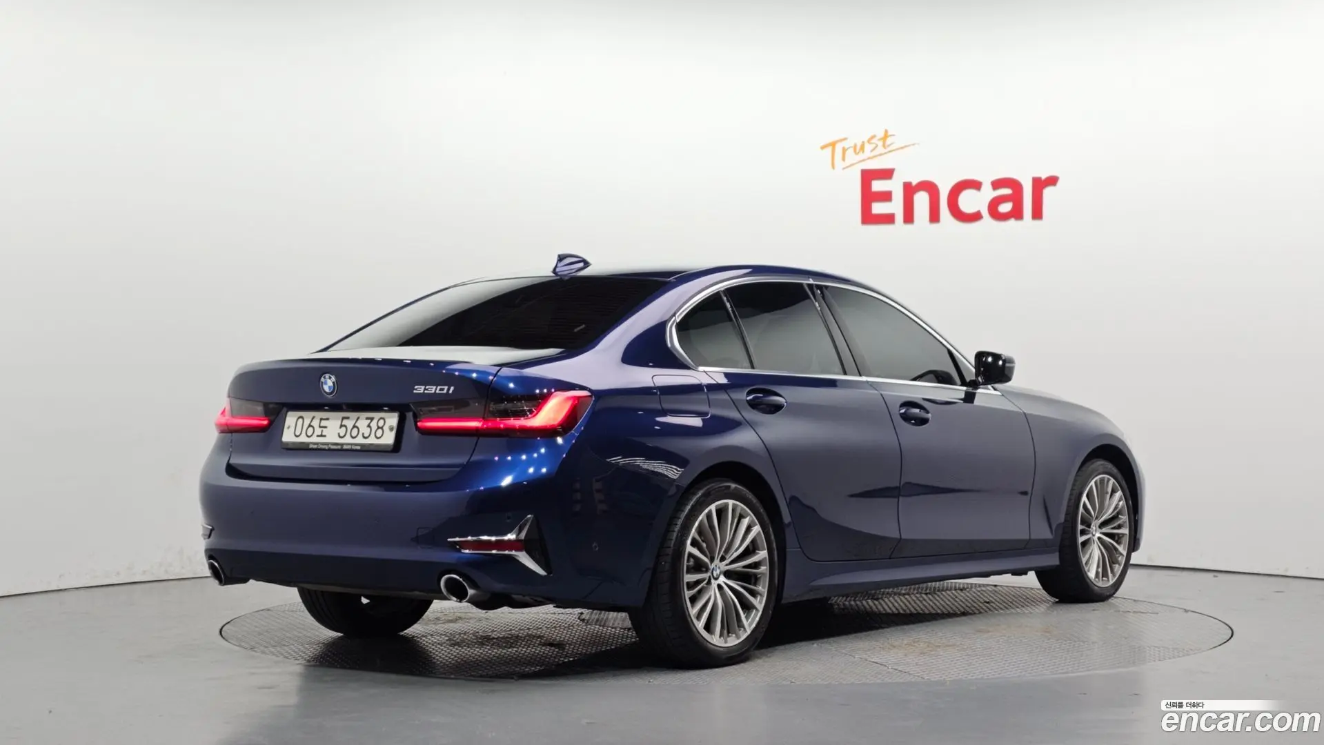 BMW 3-Series 330i Luxury 2016