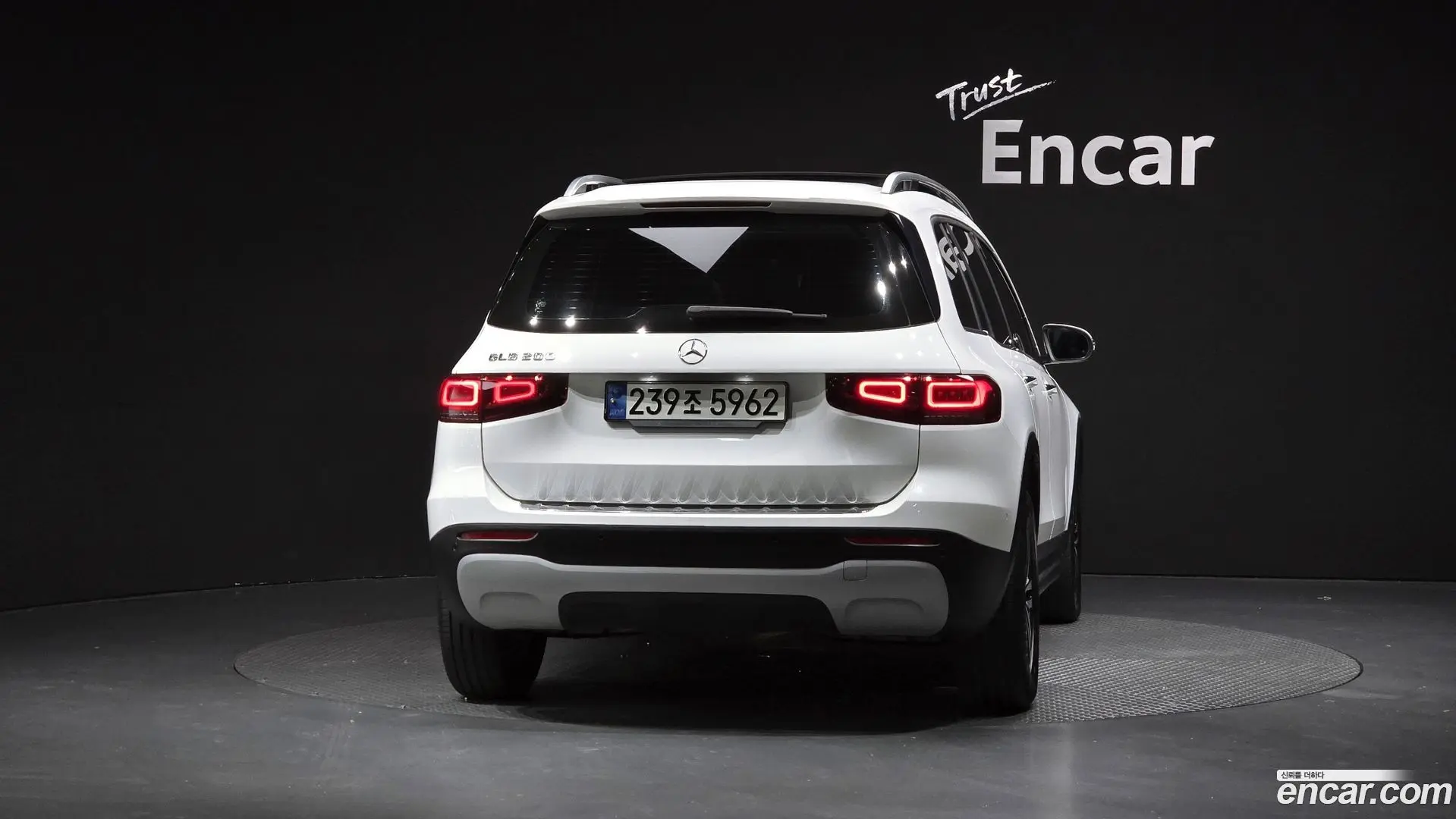 Mercedes-Benz GLB-Class GLB200 d 2021