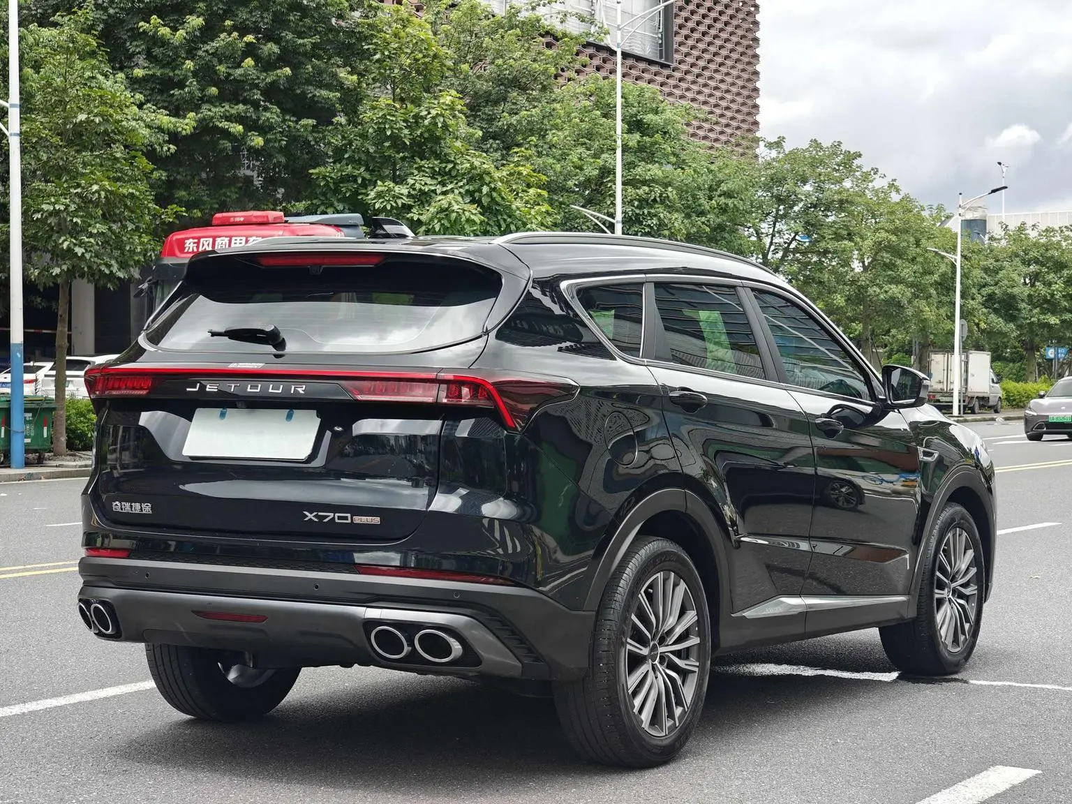Jetour X70 PLUS 2024 Champion 1.5T DCTMAX+ 5 seat