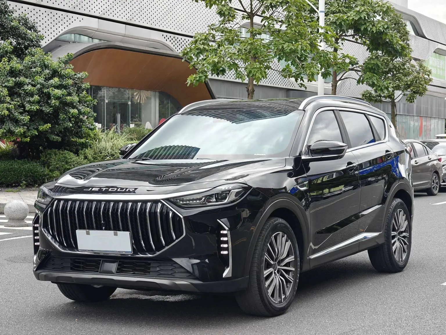 Jetour X70 PLUS 2024 Champion 1.5T DCTMAX+ 5 seat