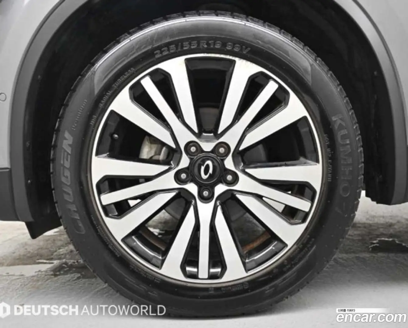 Renault Korea QM6 2.0 LPe Premiere 2WD