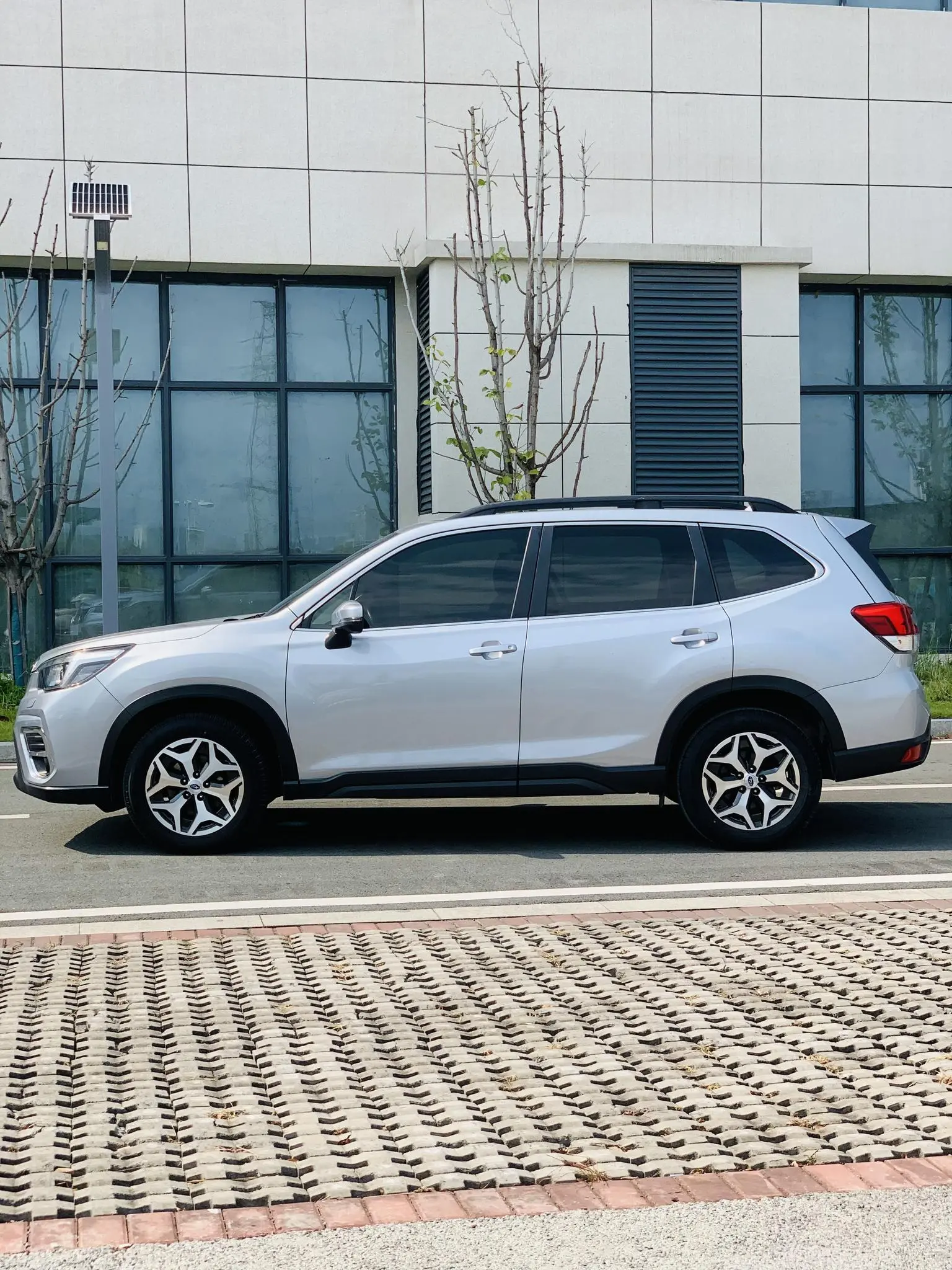 Subaru FORESTER Forester 2019 2.0i Luxury