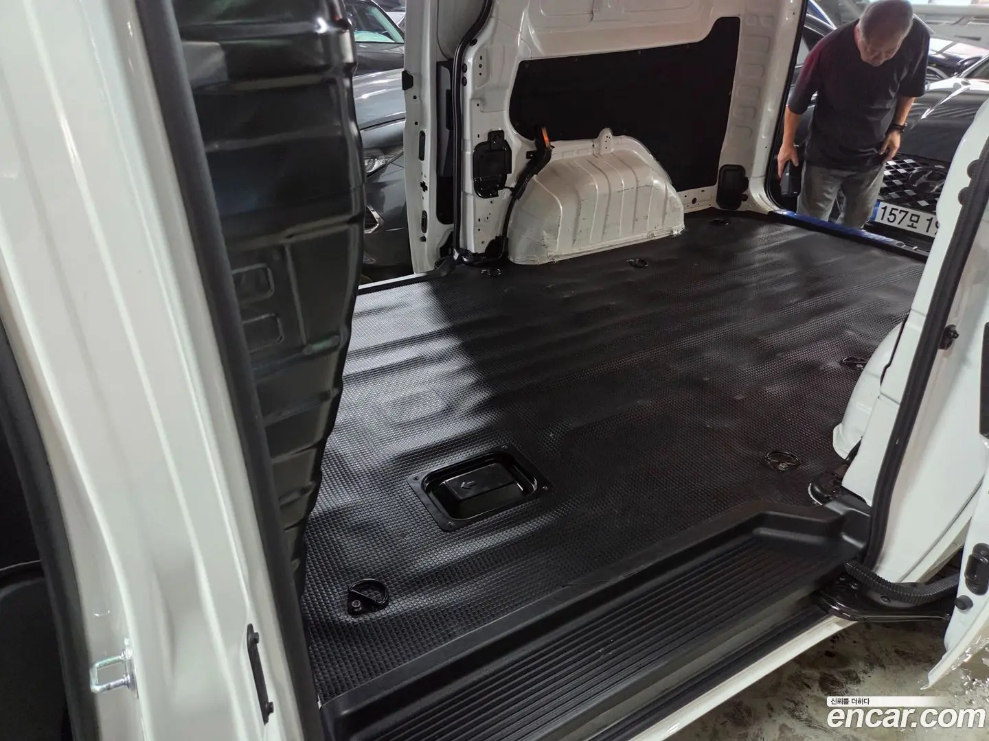 Hyundai Staria Cargo 3-Seater 2022