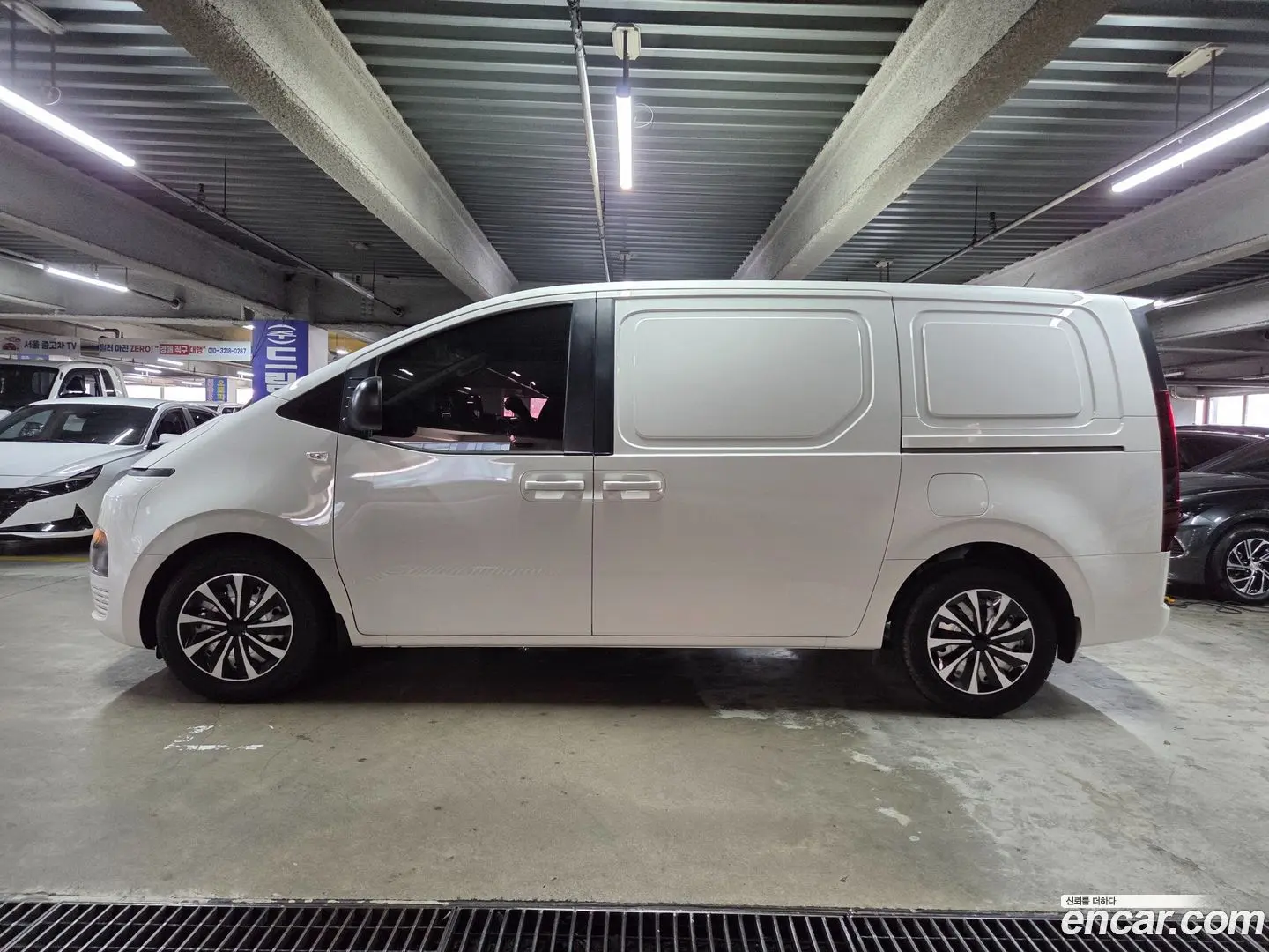 Hyundai Staria Cargo 3-Seater 2022