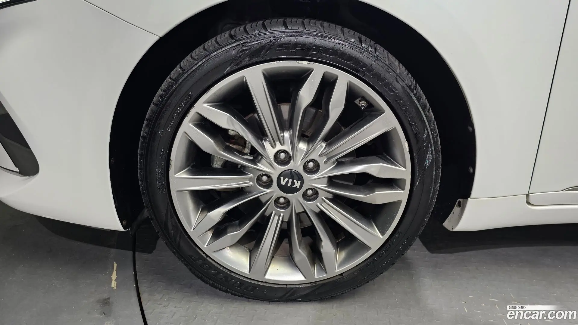 Kia K7 2.5 GDI Noblesse