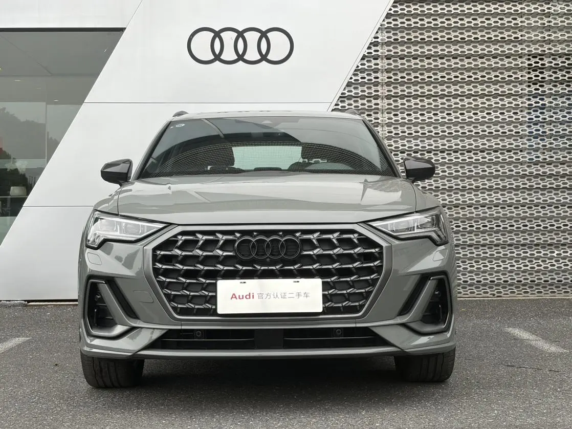 Audi Q3 2024 45 TFSI quattro Dynamic Fashion Launch Special