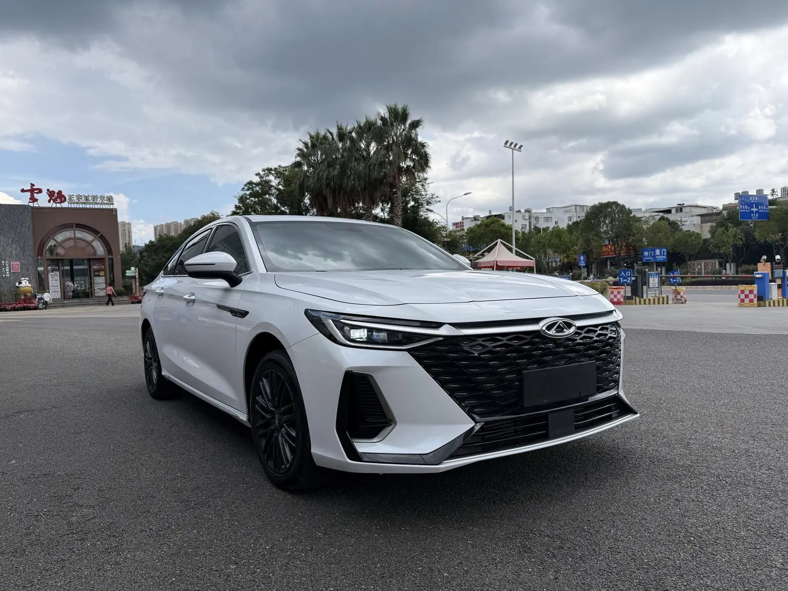 Chery Arrizo 8 2022 1.6TGDI DCT