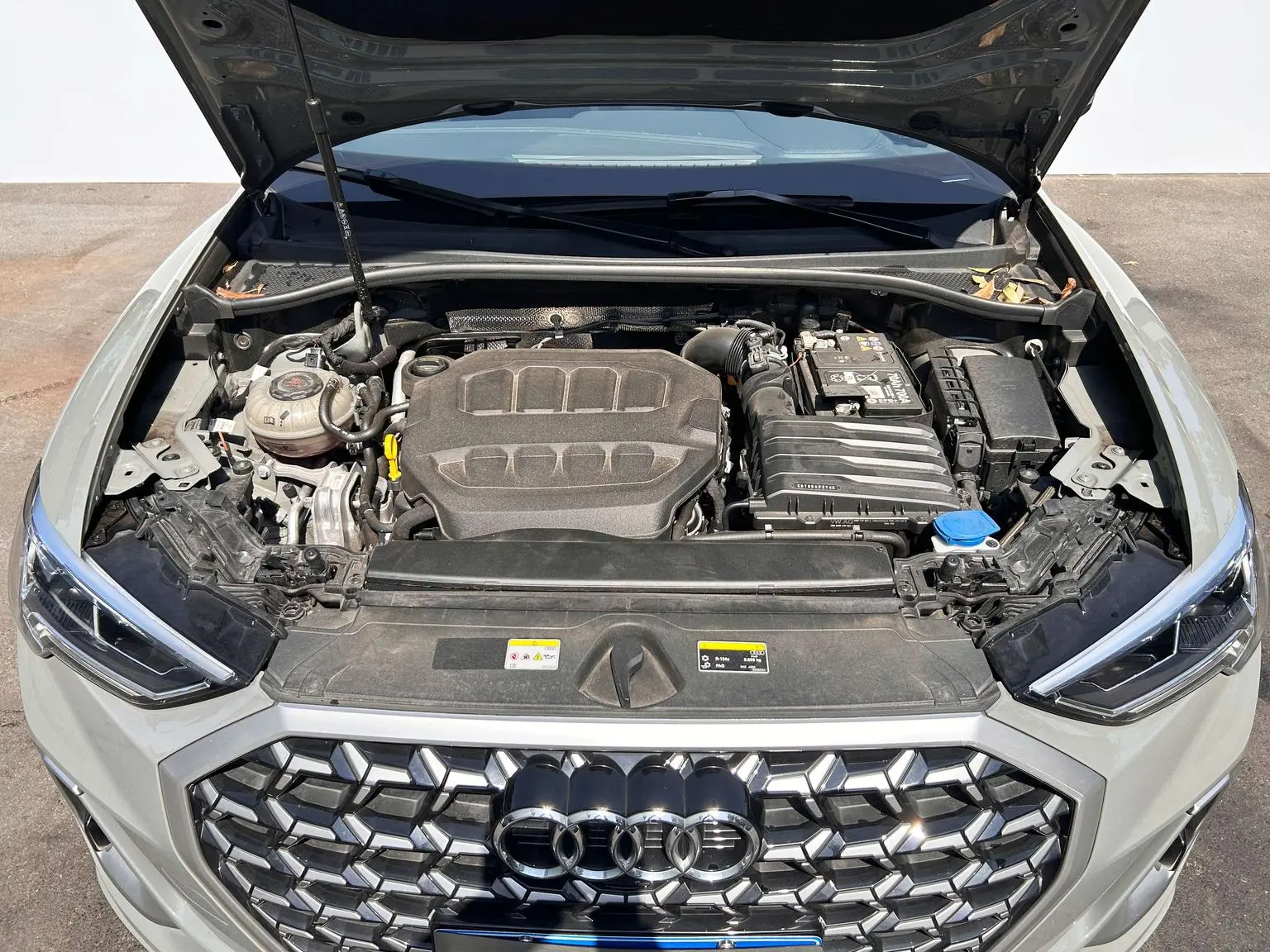 Audi Q3 2024 40 TFSI Dynamic Fashion