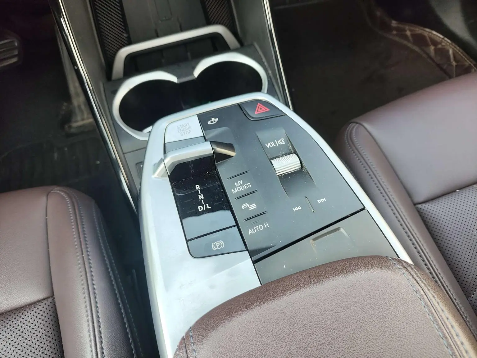 BMW X1 2023 xDrive25Li X Design Package