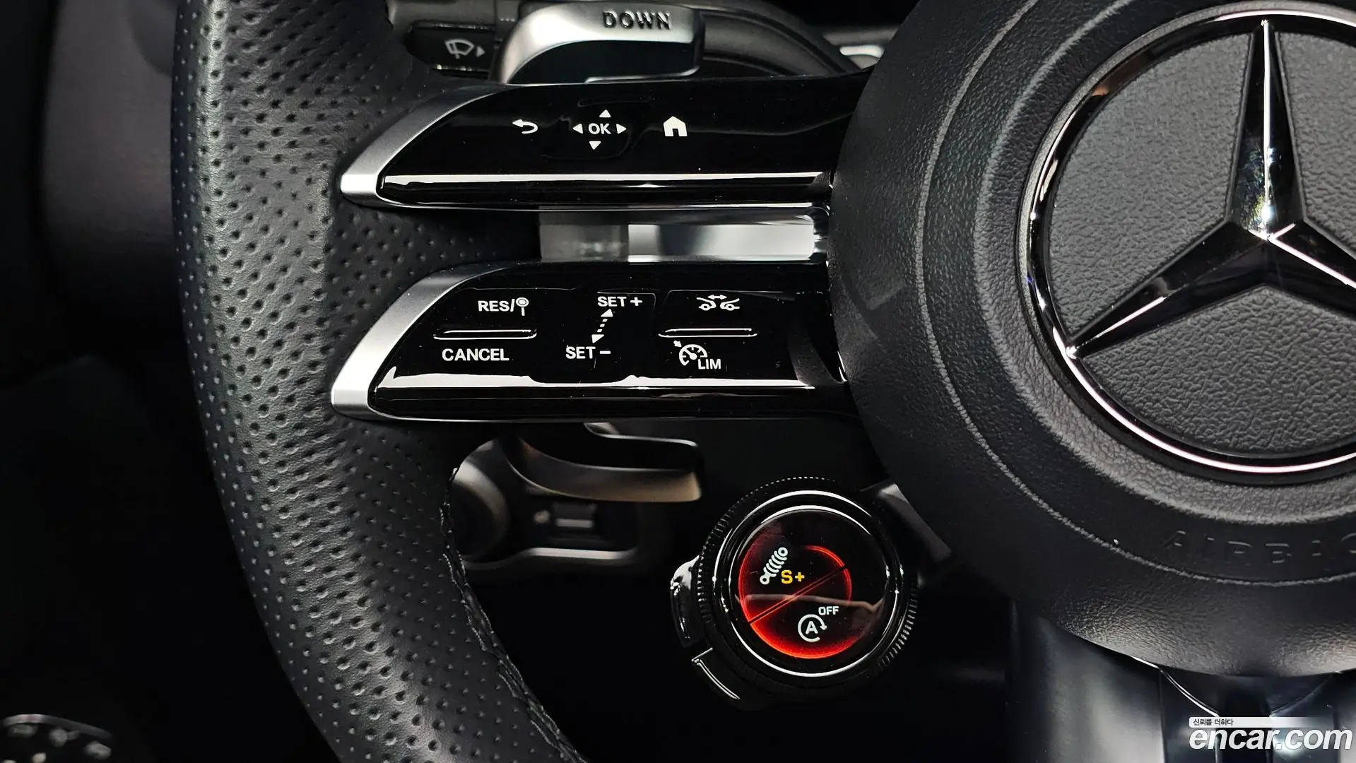 Mercedes-Benz GLB-Class AMG GLB35 4MATIC 2023