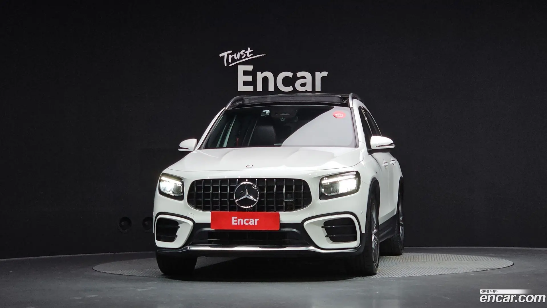 Mercedes-Benz GLB-Class AMG GLB35 4MATIC 2023