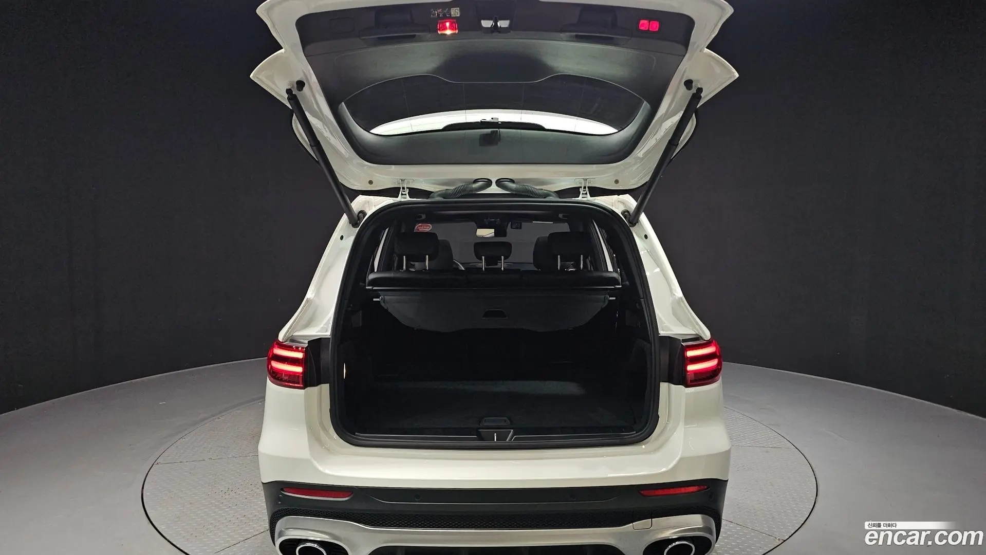 Mercedes-Benz GLB-Class AMG GLB35 4MATIC 2023