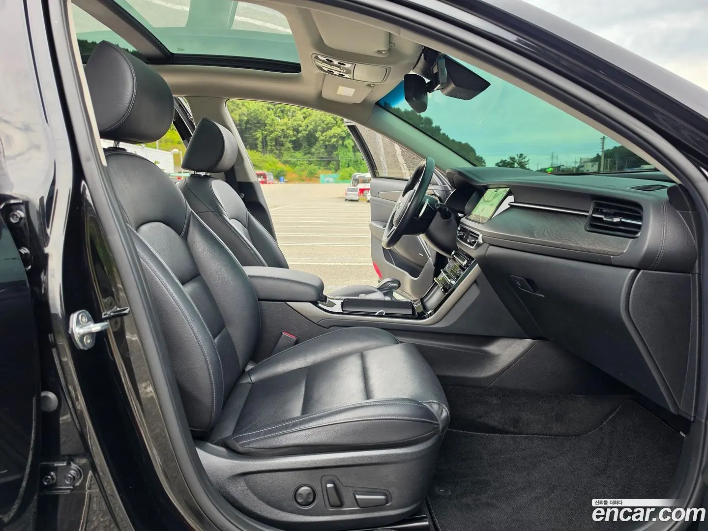 Kia K7 3.0 LPI Prestige(Rented) 2019