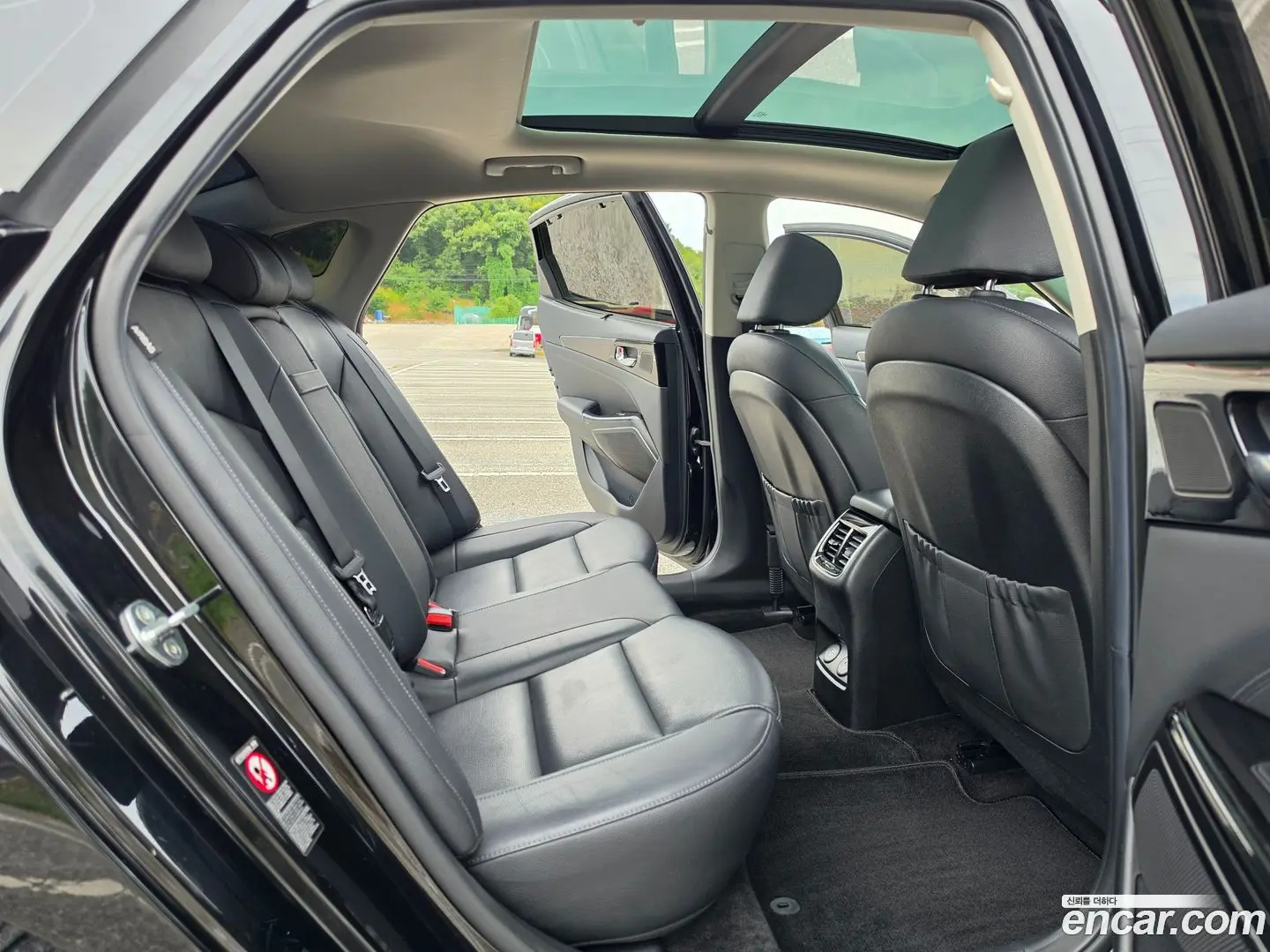 Kia K7 3.0 LPI Prestige(Rented) 2019