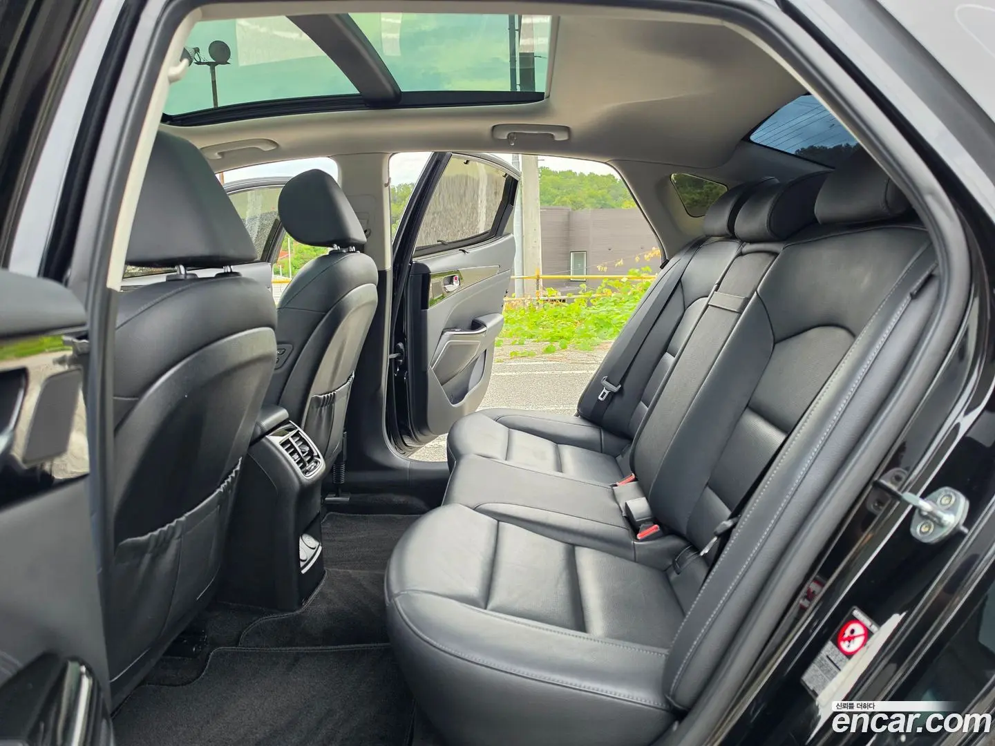 Kia K7 3.0 LPI Prestige(Rented) 2019