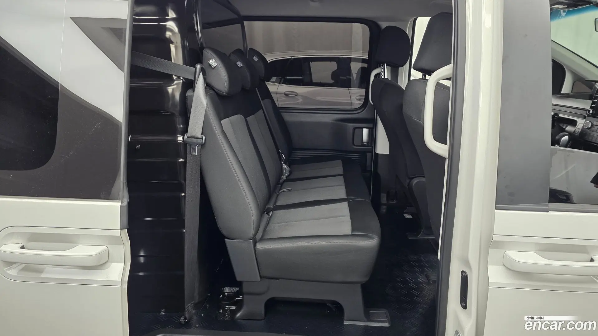 Hyundai Staria Cargo 5-Seater 2022