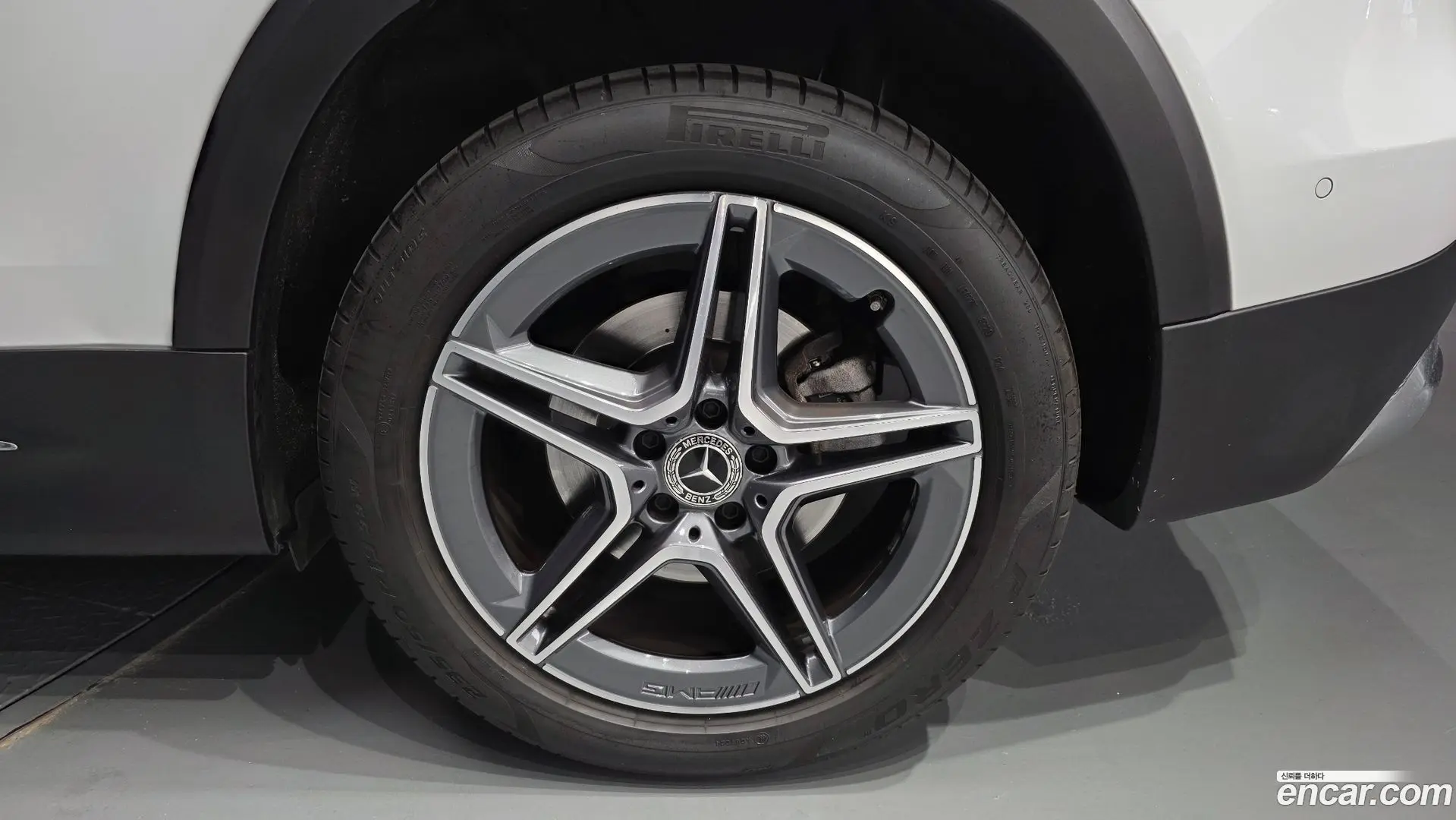 Mercedes-Benz GLB-Class GLB250 4MATIC 2019