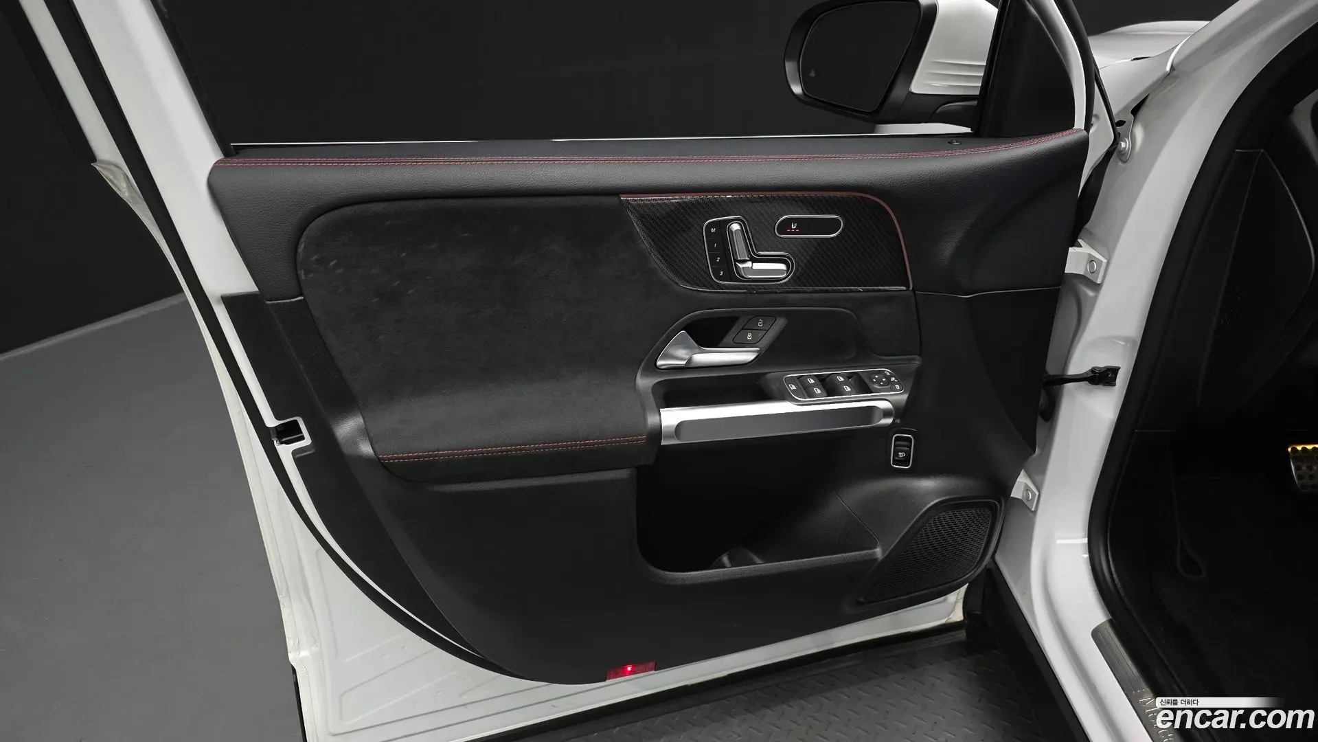 Mercedes-Benz GLB-Class GLB250 4MATIC 2019
