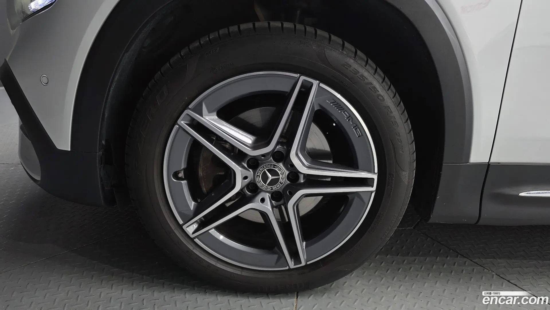 Mercedes-Benz GLB-Class GLB250 4MATIC 2019