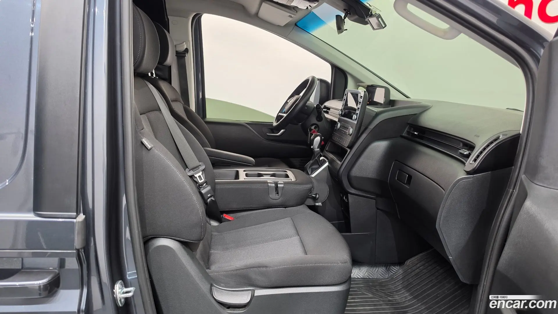 Hyundai Staria Cargo 3-Seater 2022