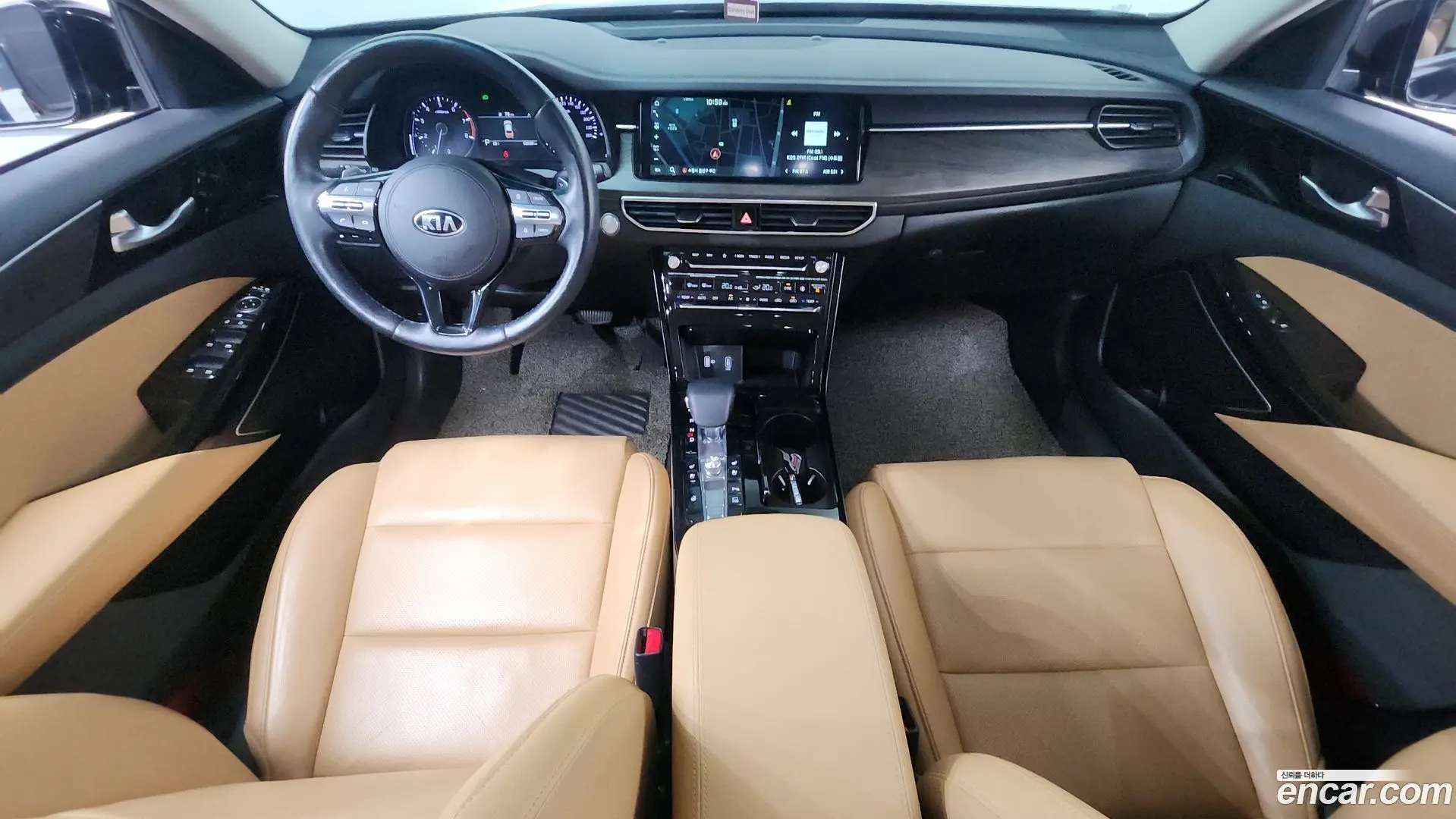 Kia K7 2.5 GDI Noblesse