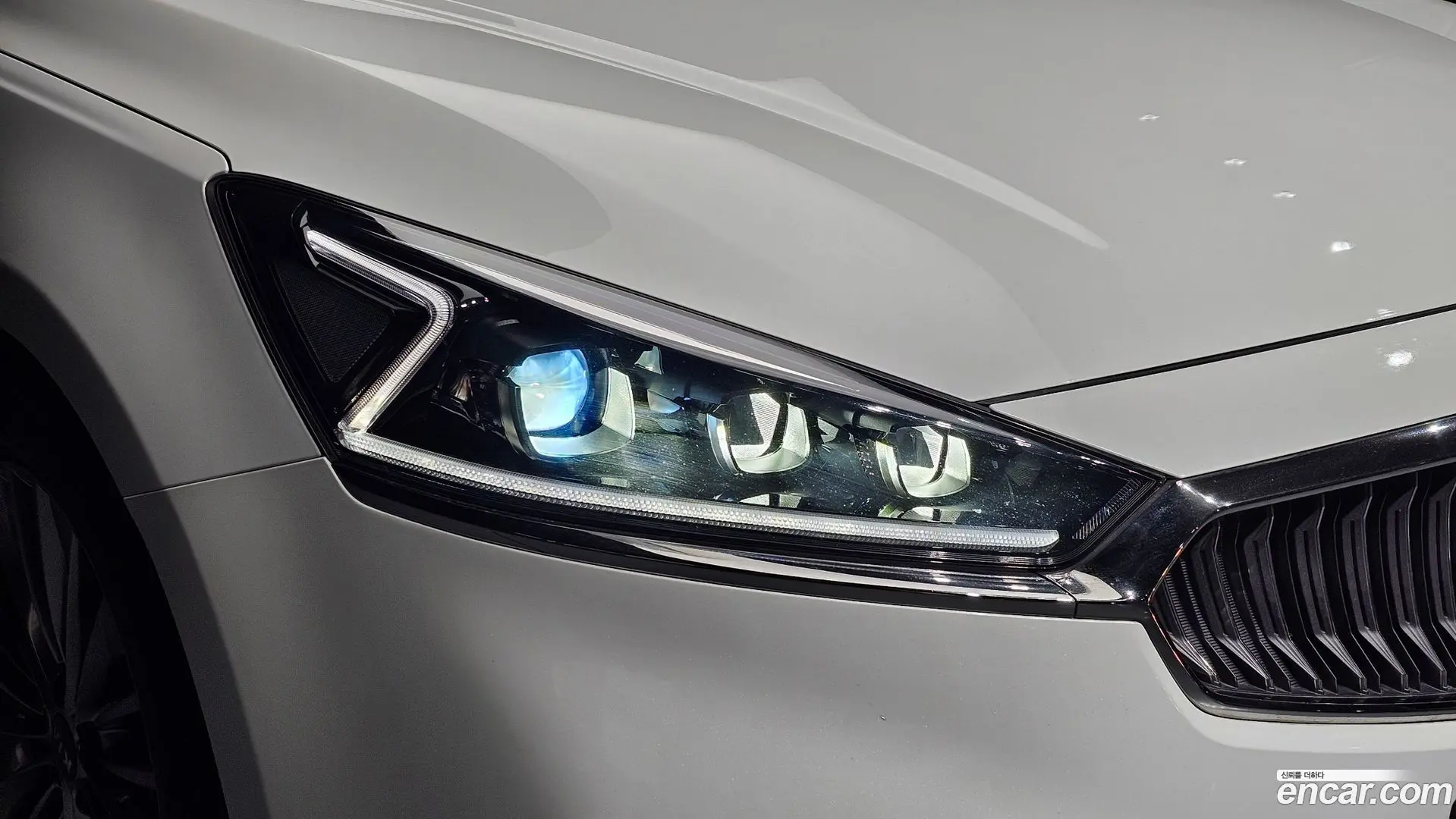 Kia K7 3.3 GDI Noblesse