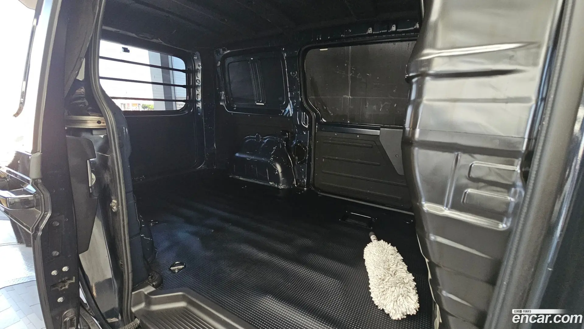 Hyundai Staria Cargo 3-Seater 2022