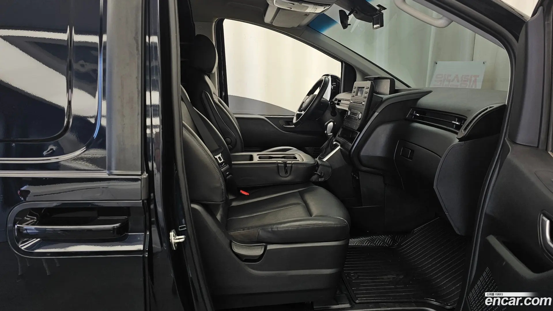Hyundai Staria Cargo 3-Seater 2022