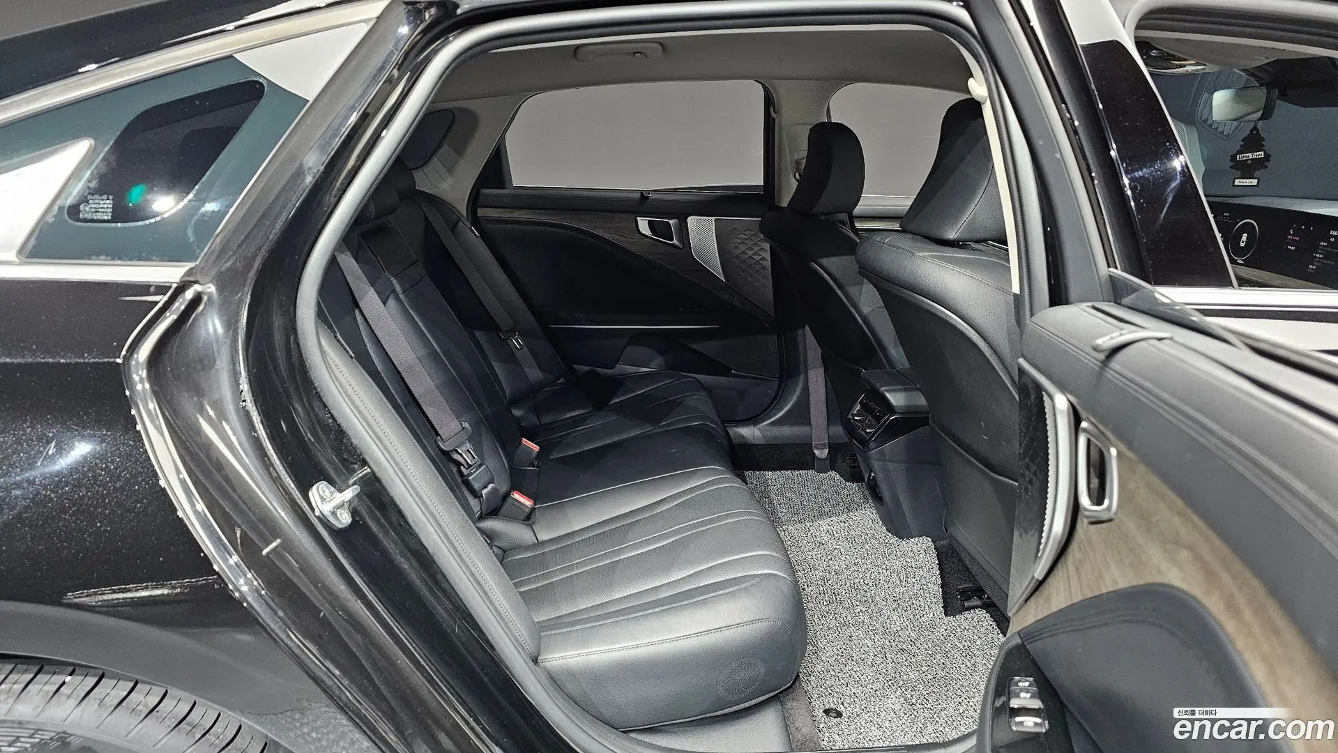 Kia K8 2.5 Gasoline 2WD 2021
