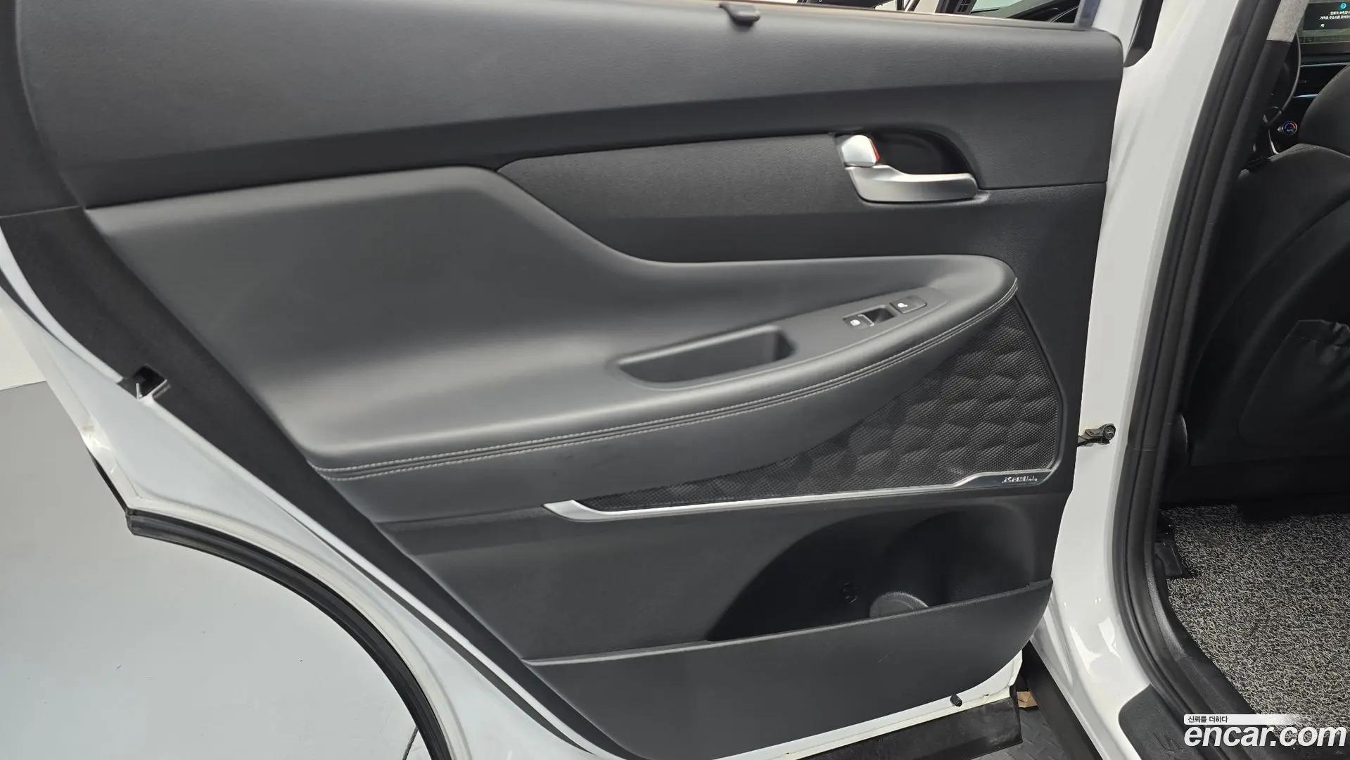 Hyundai Santafe Diesel 2.0 2WD 2018