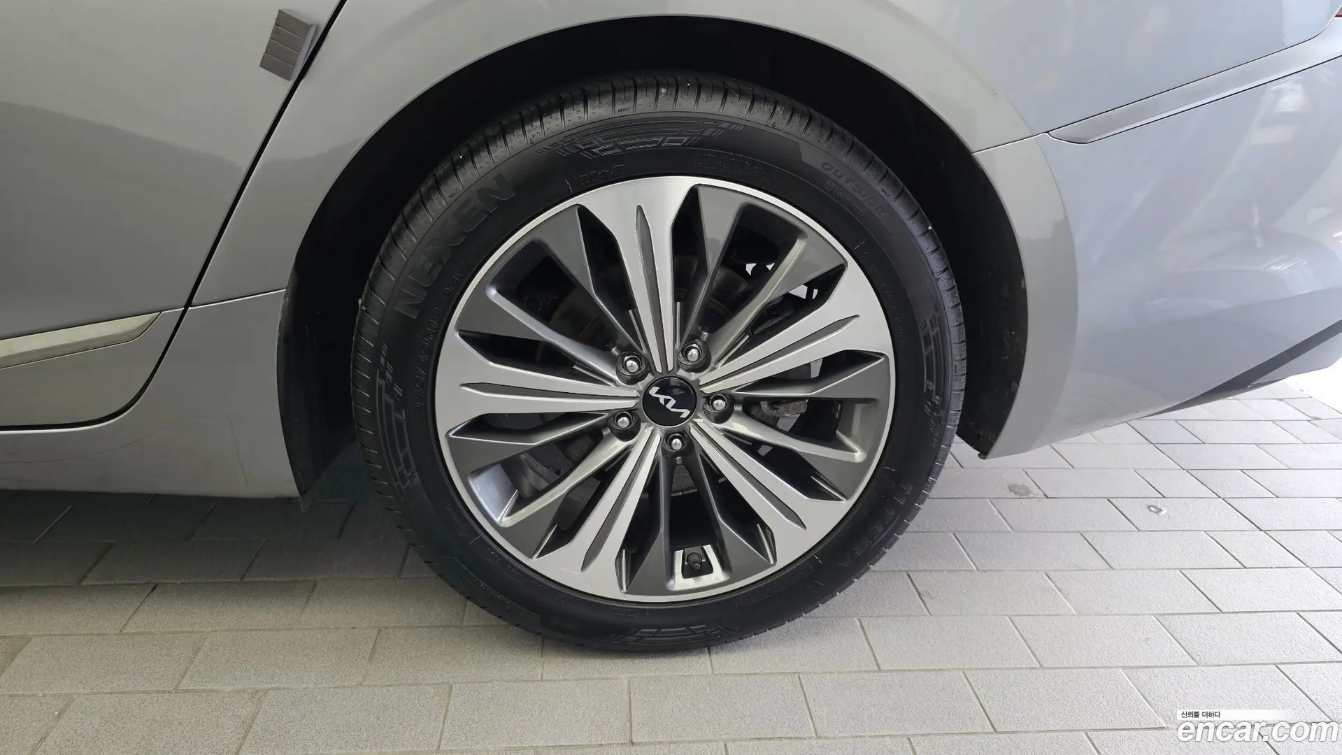 Kia K8 3.5 LPG 2WD