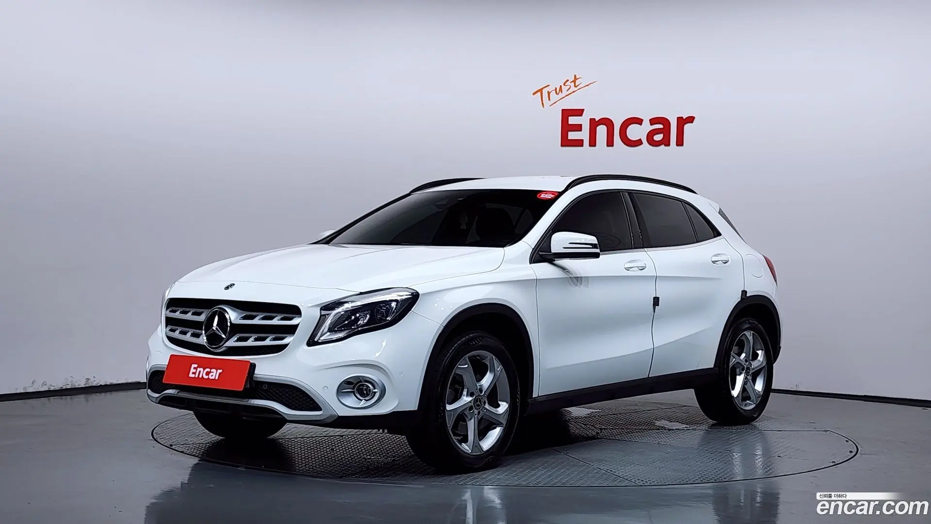 Mercedes-Benz GLA-Class GLA220 2017