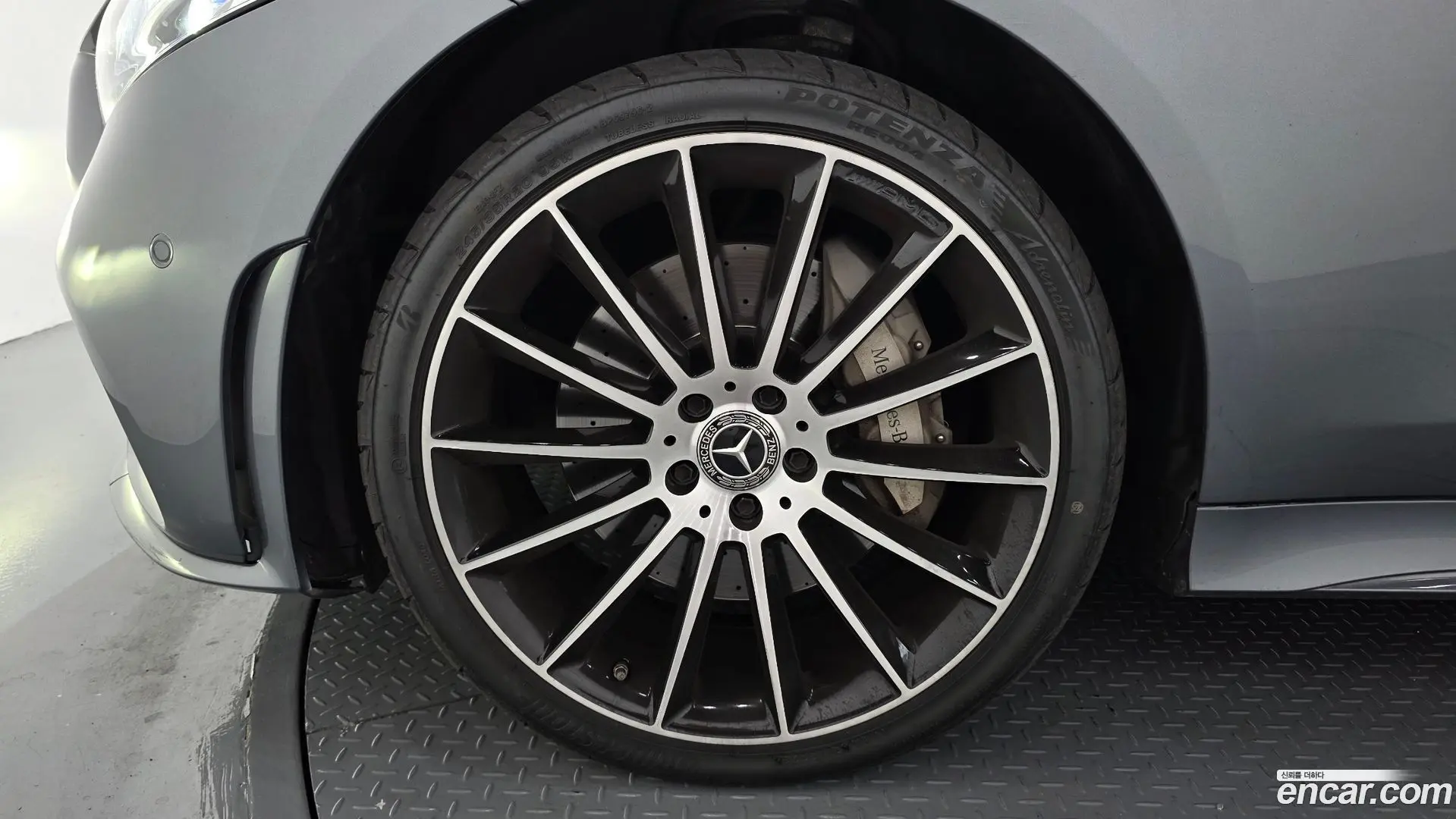 Mercedes-Benz CLS-Class CLS450 4MATIC AMG Line