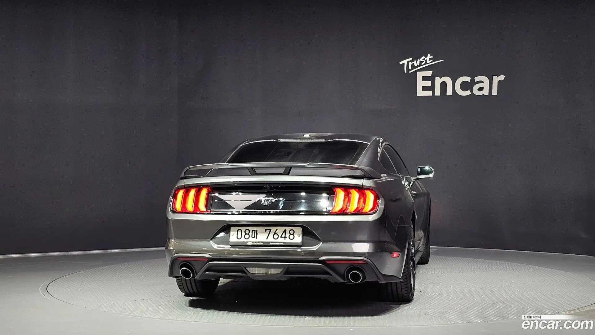 Ford Mustang Coupe