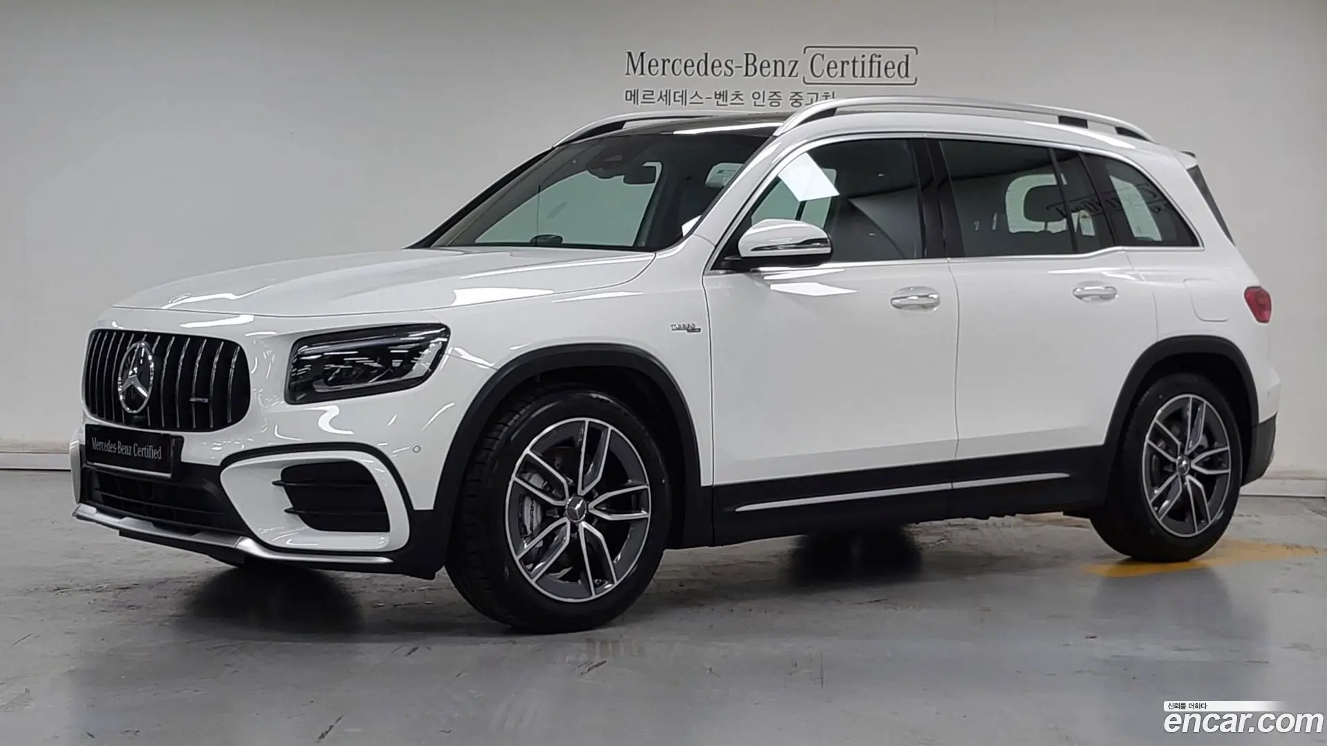 Mercedes-Benz GLB-Class AMG GLB35 4MATIC 2023