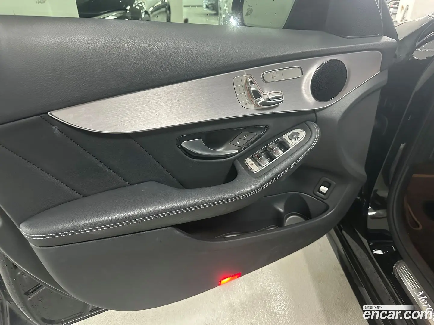 Mercedes-Benz C-Class C200 AMG Line