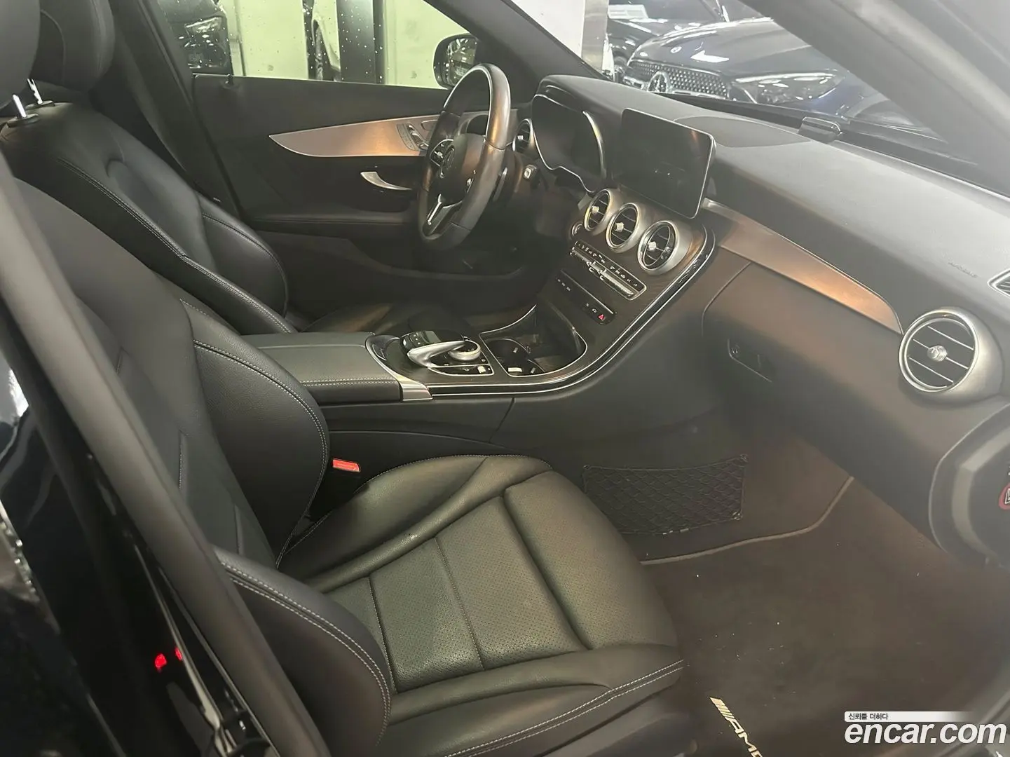Mercedes-Benz C-Class C200 AMG Line