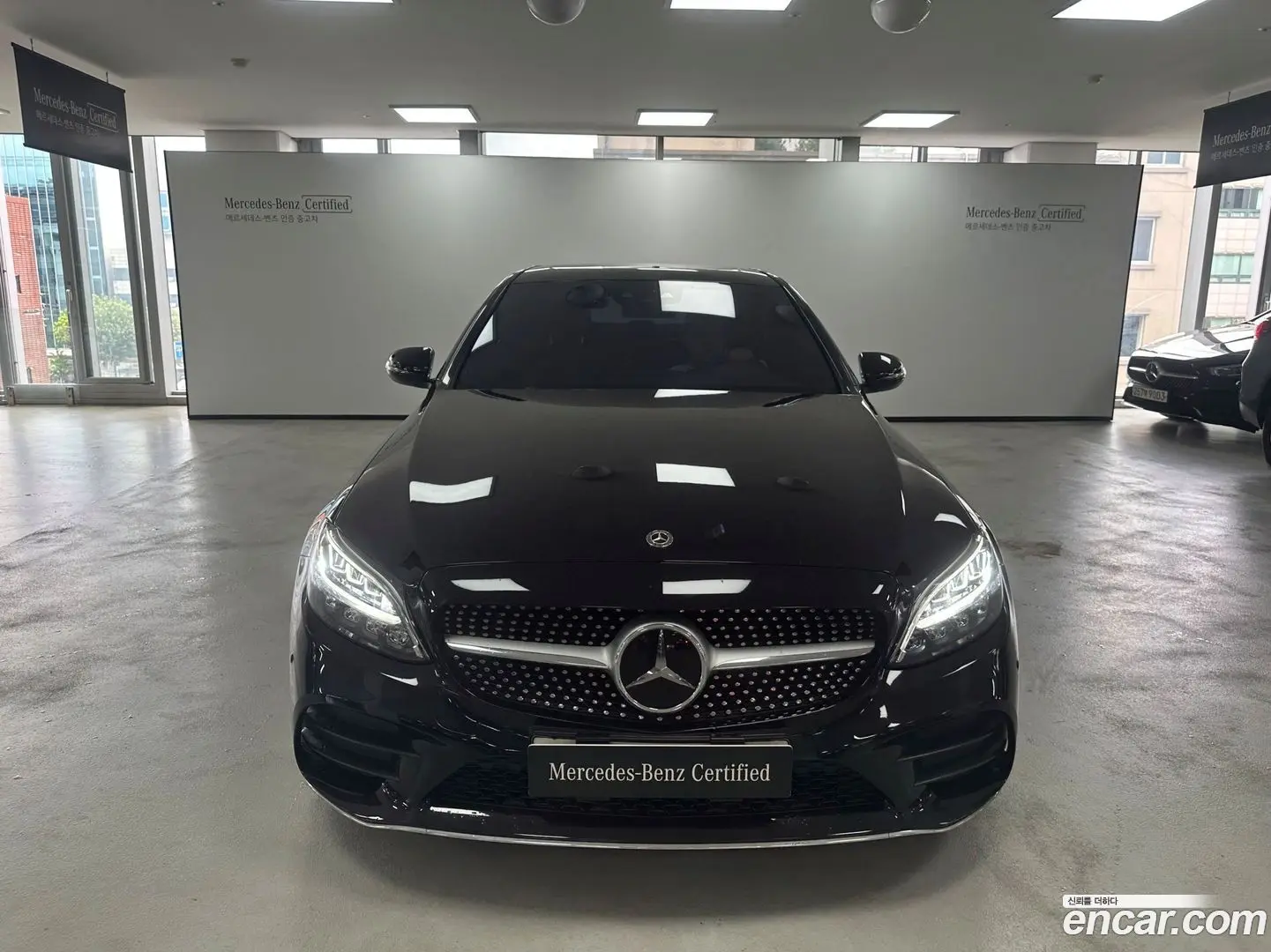 Mercedes-Benz C-Class C200 AMG Line