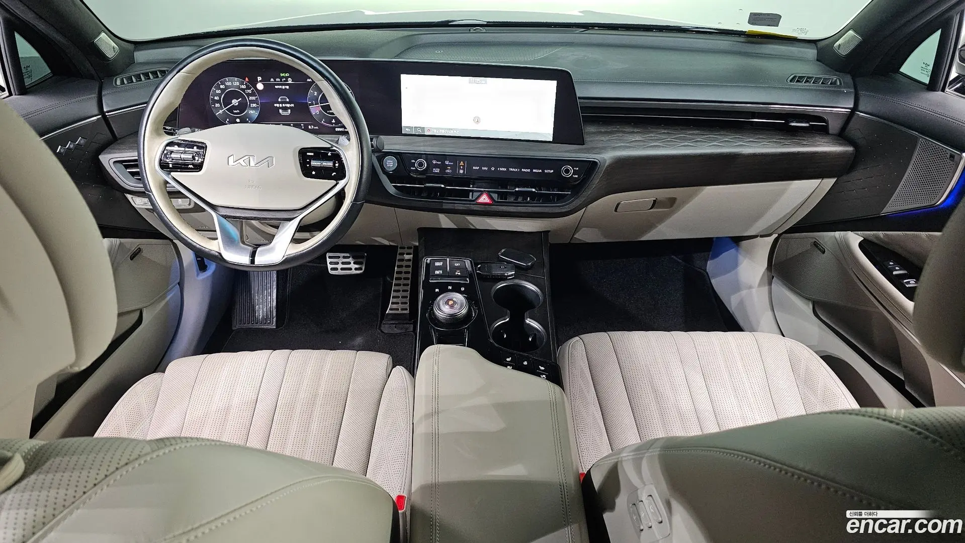 Kia K8 2.5 Gasoline 2WD 2021