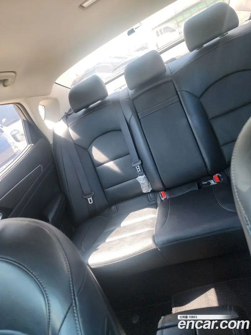 Kia K7 2.5 GDI Noblesse