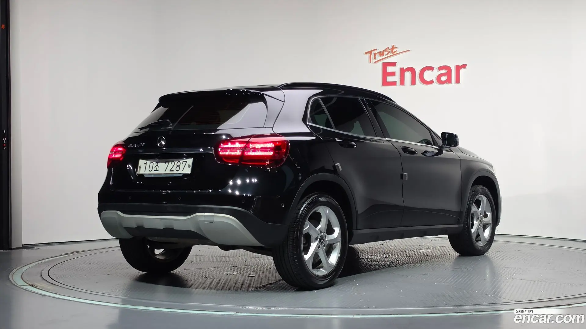 Mercedes-Benz GLA-Class GLA220 2017