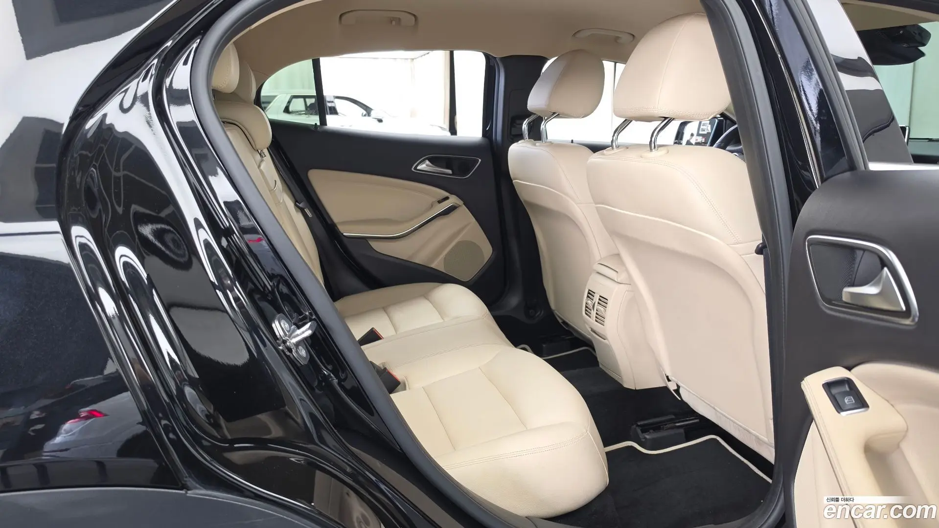 Mercedes-Benz GLA-Class GLA220 2017