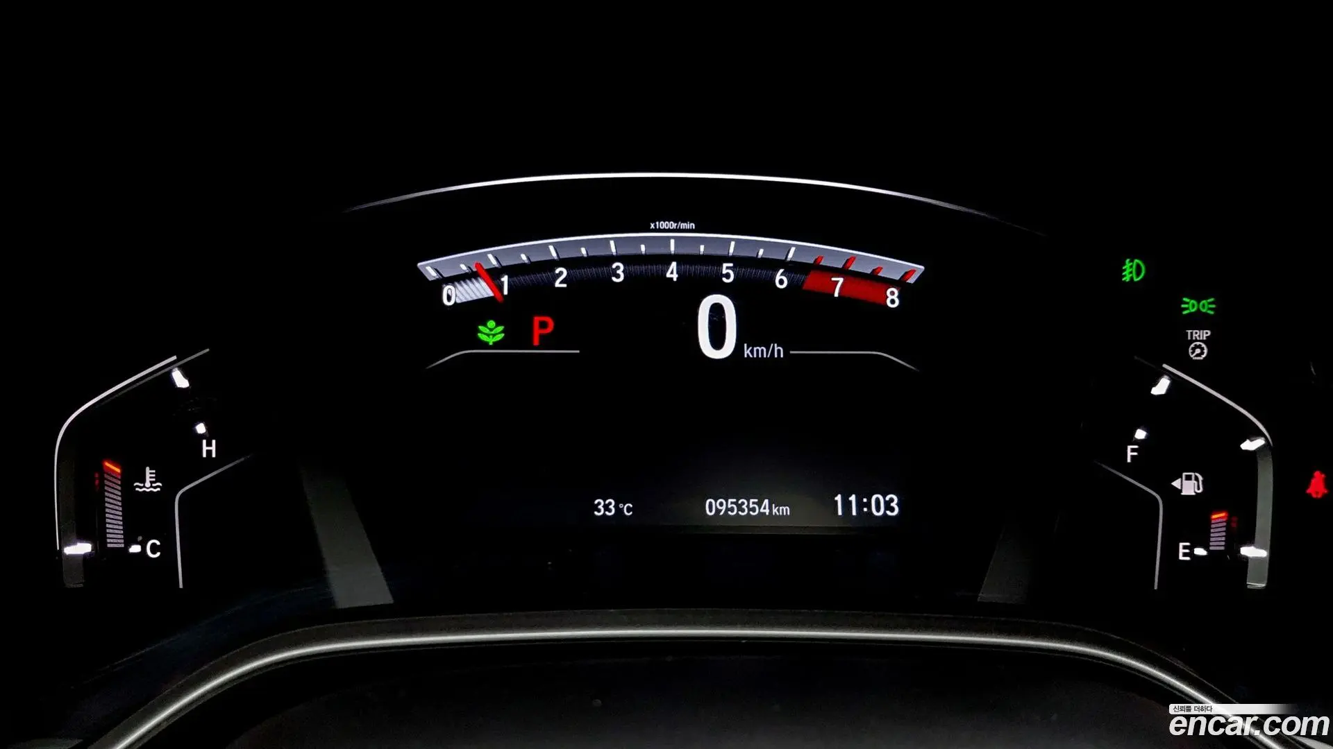 Honda CR-V 1.5 Touring 4WD