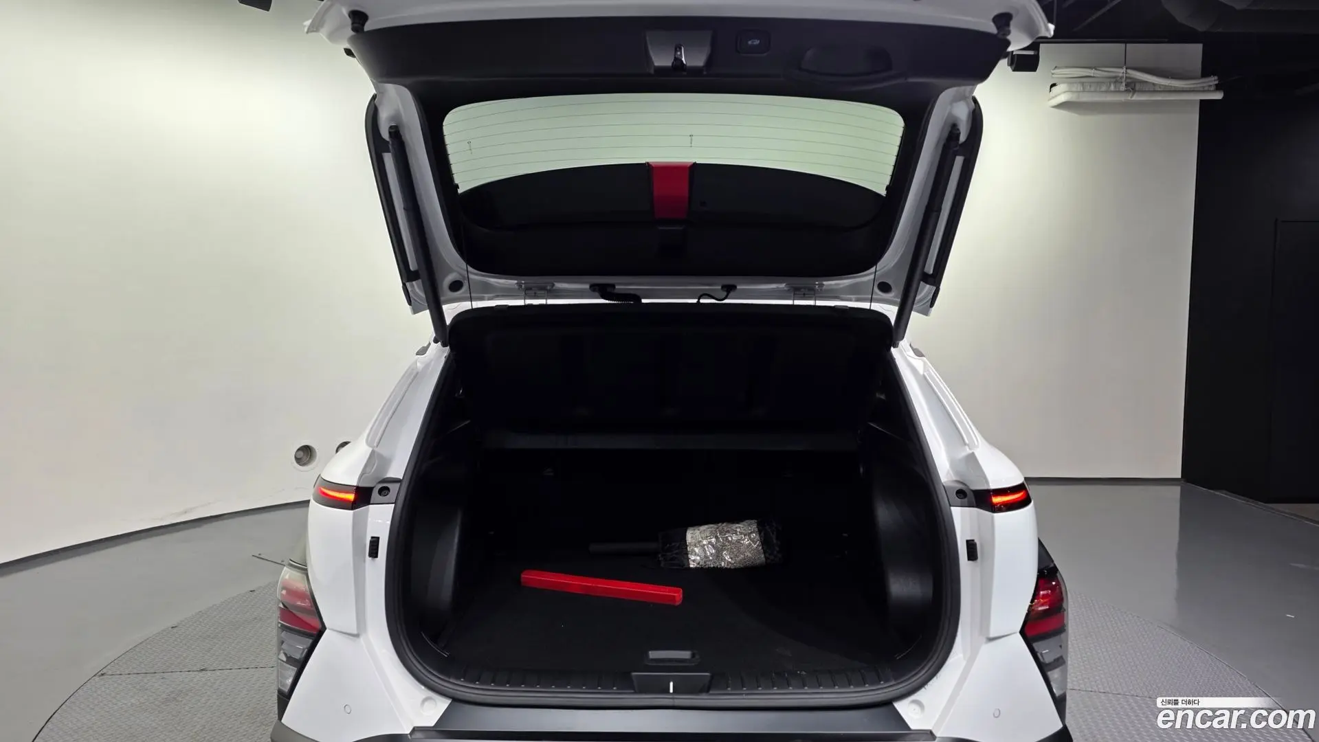 Hyundai Kona Gasoline 1.6 Turbo 4WD 2023