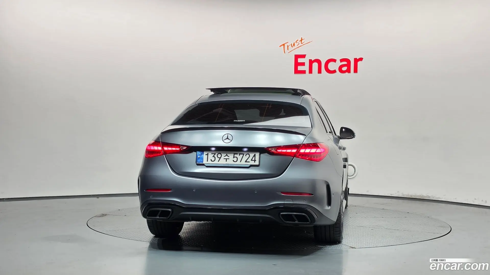 Mercedes-Benz C-Class C300 4MATIC AMG Line