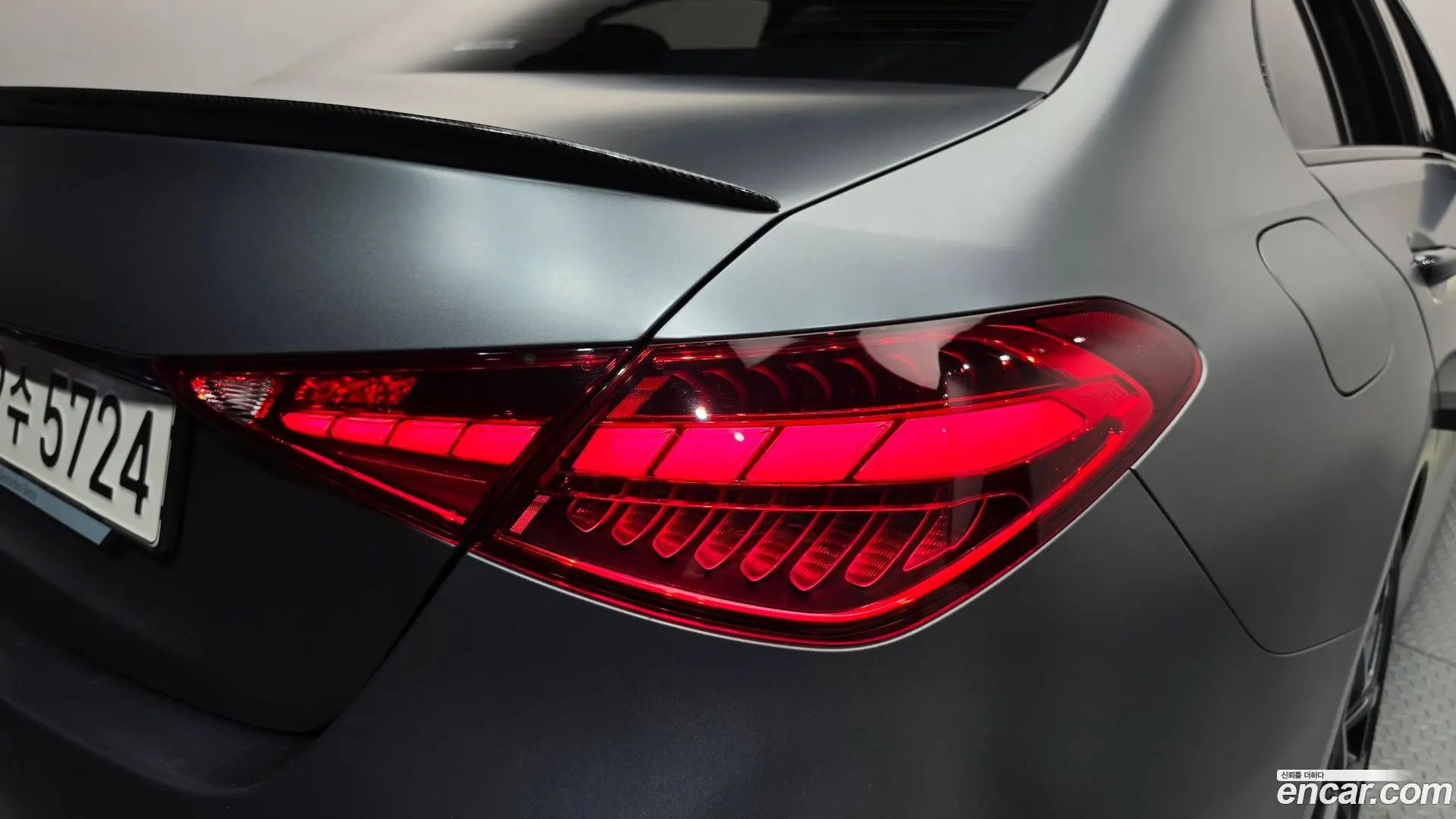 Mercedes-Benz C-Class C300 4MATIC AMG Line