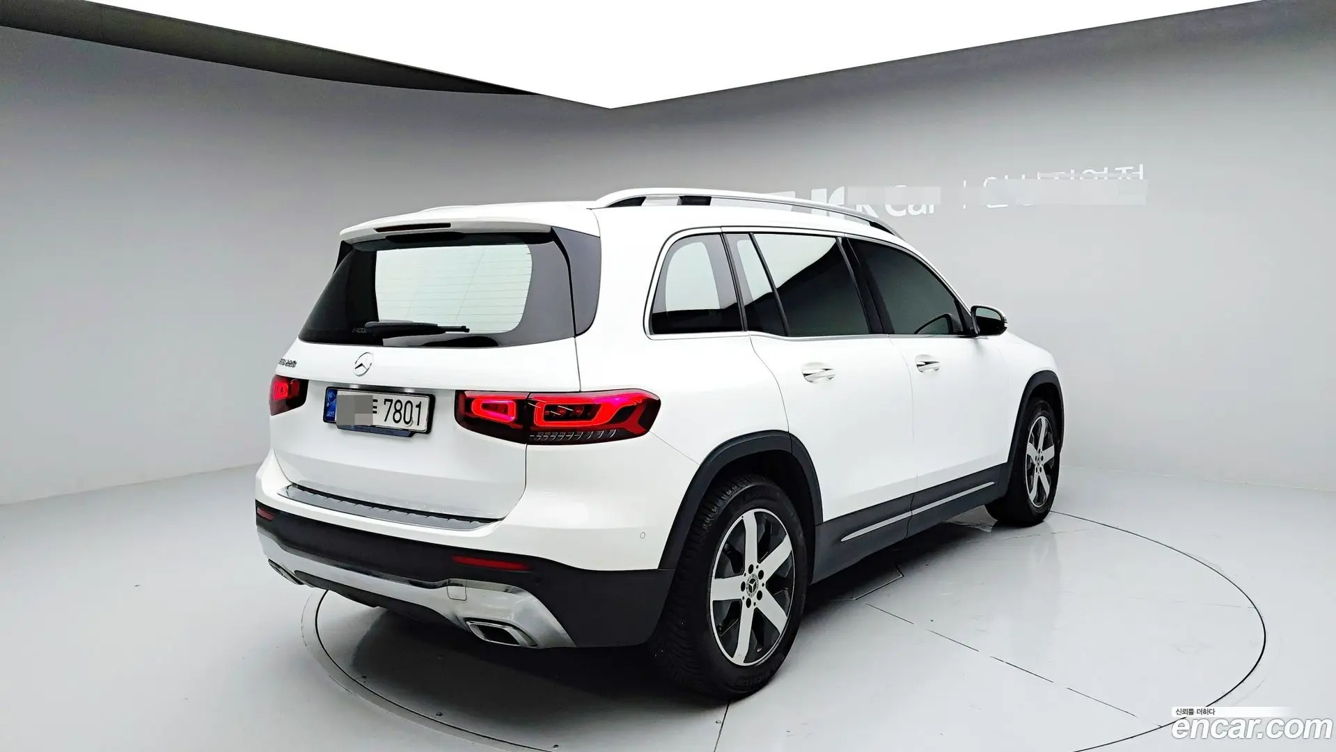 Mercedes-Benz GLB-Class GLB220 2019