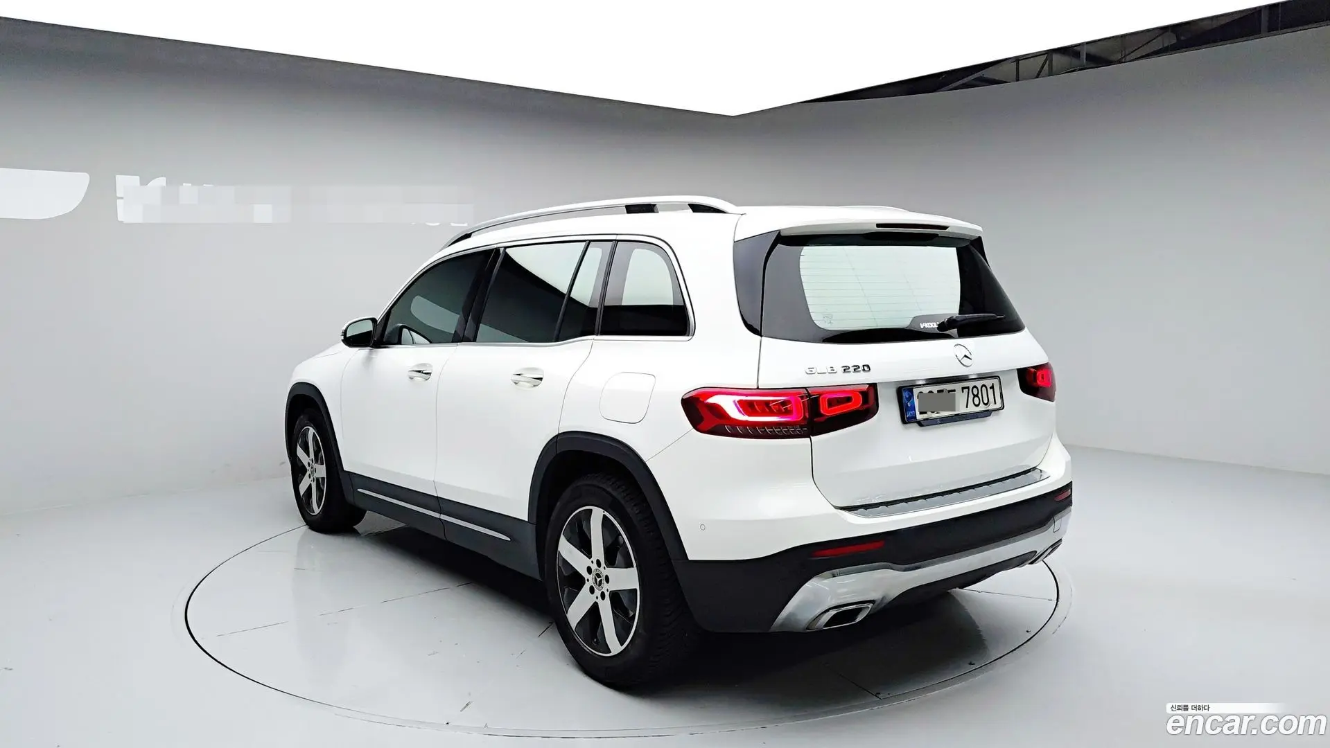 Mercedes-Benz GLB-Class GLB220 2019