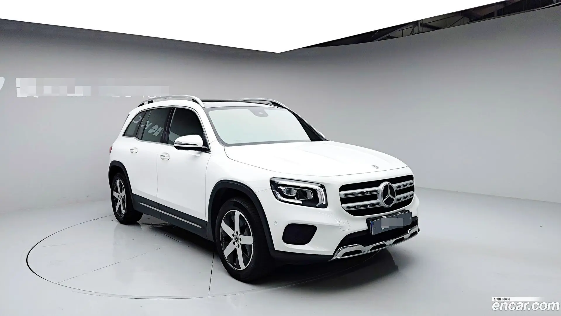 Mercedes-Benz GLB-Class GLB220 2019