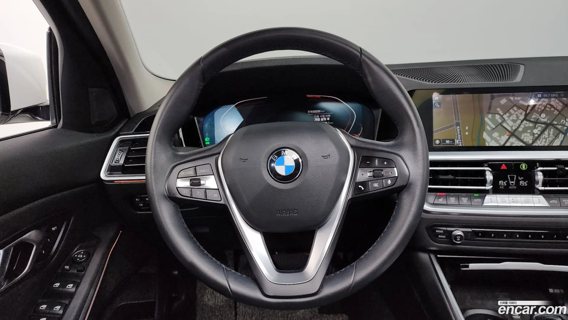BMW 3-Series 320i 2018